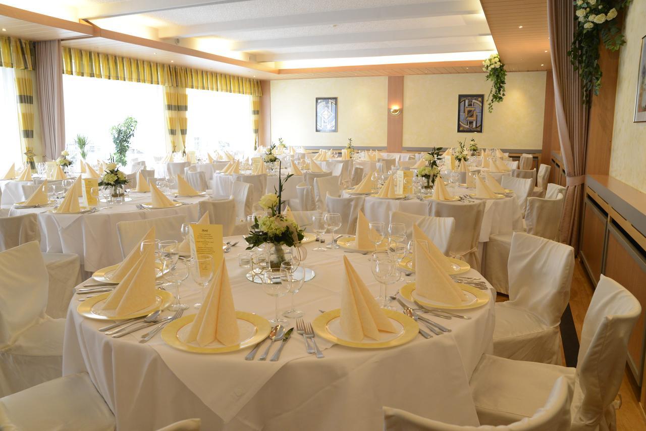 Hotel Alt Riemsloh Мелле Экстерьер фото
